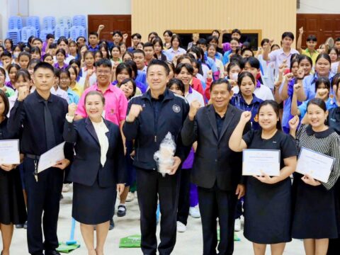 นักเรียนเข้าร่วมโครงการพัฒนาต้นแบบเยาวชนสร้างชาติ ปีที่ 3”🇹🇭